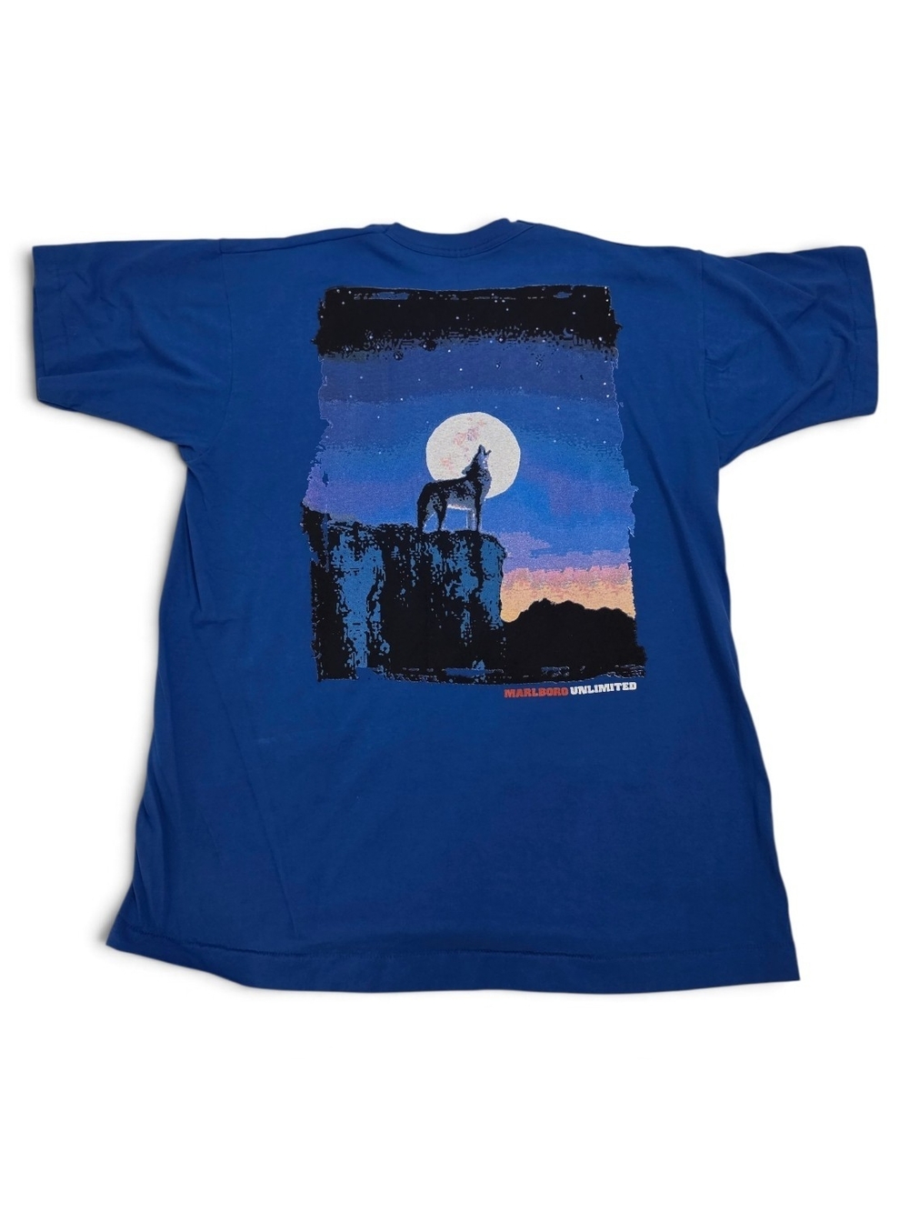 Howling Wolf Marlboro Unlimited Graphic T-Shirt